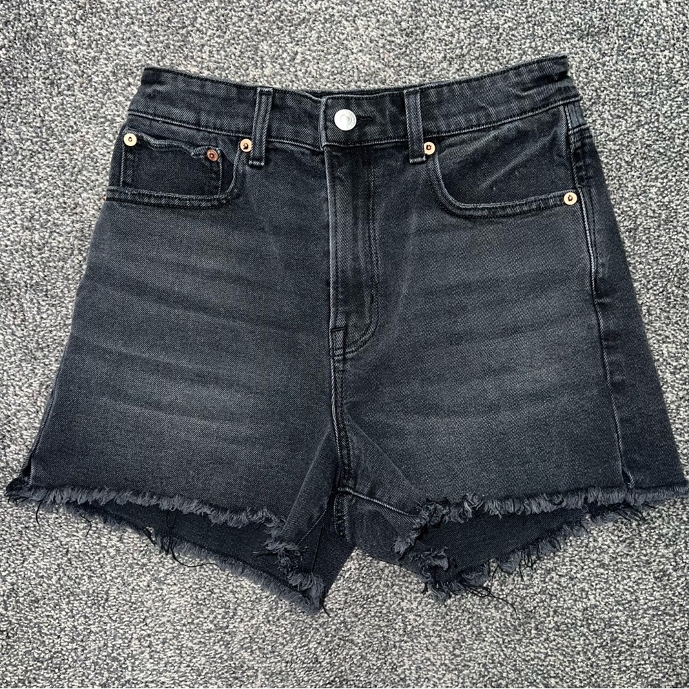 American Eagle Black Highest Rise 90s Boyfriend Shorts